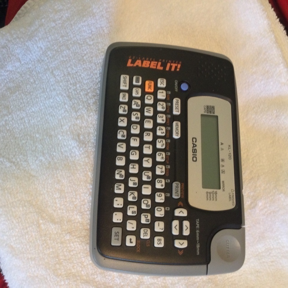 Casio label printer - Picture 3 of 5